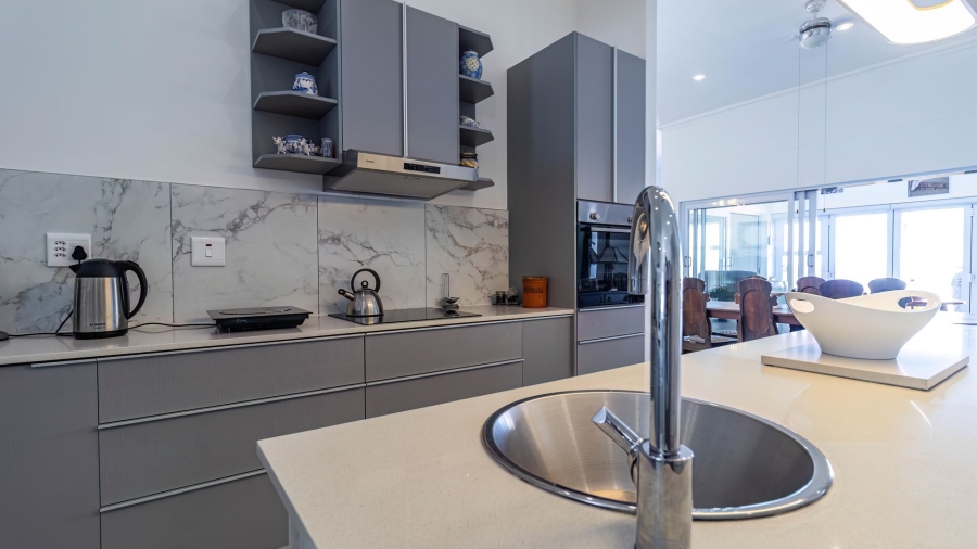 4 Bedroom Property for Sale in Sandy Point Beach Estate Western Cape